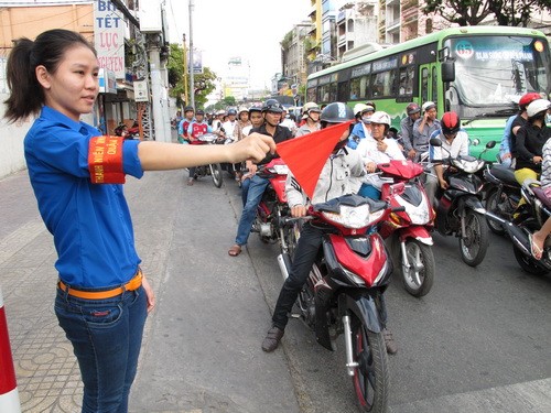 Sôi nổi các hoạt động ra quân Tháng Thanh niên 2012 - ảnh 2